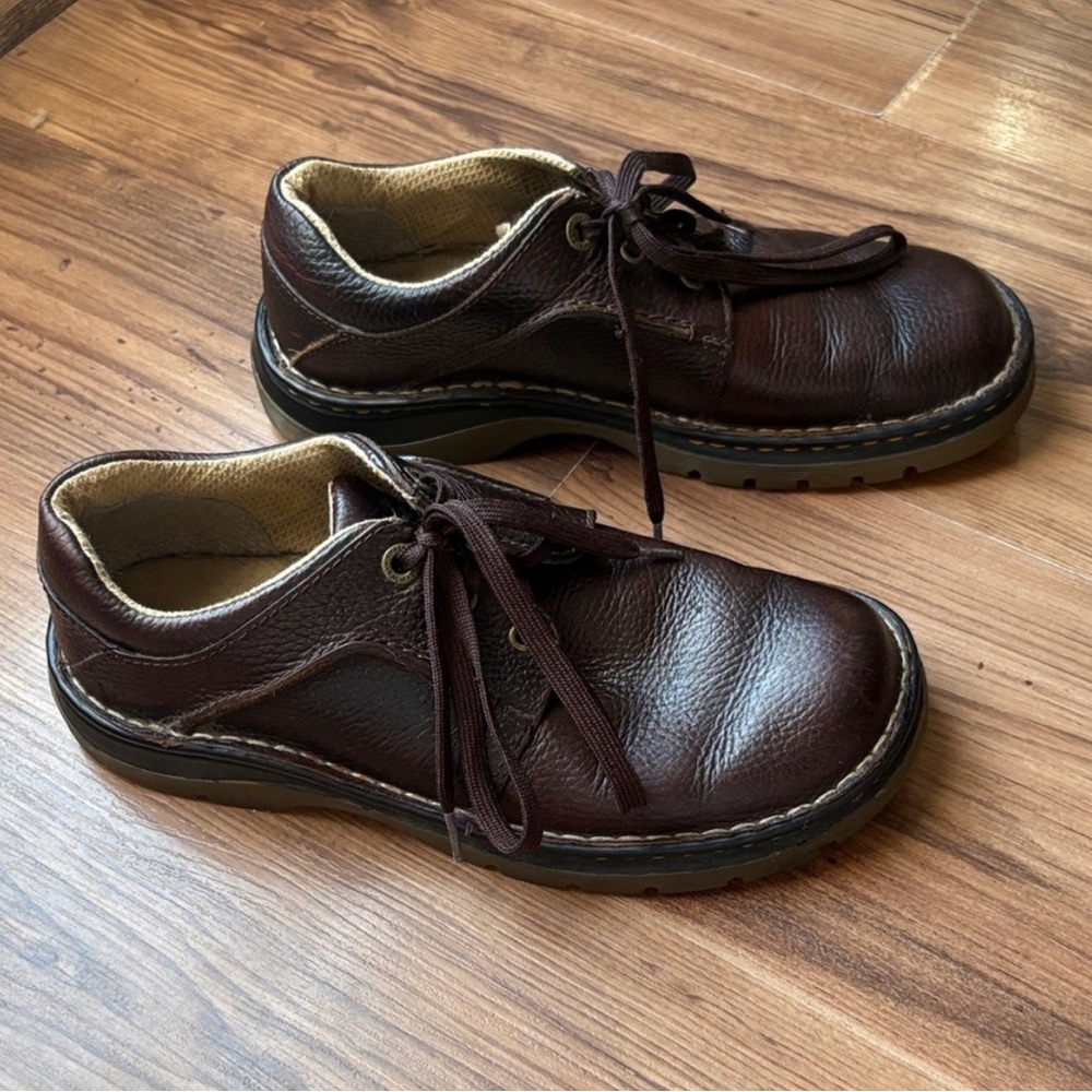 Vintage Doc Martens Oxford shoes